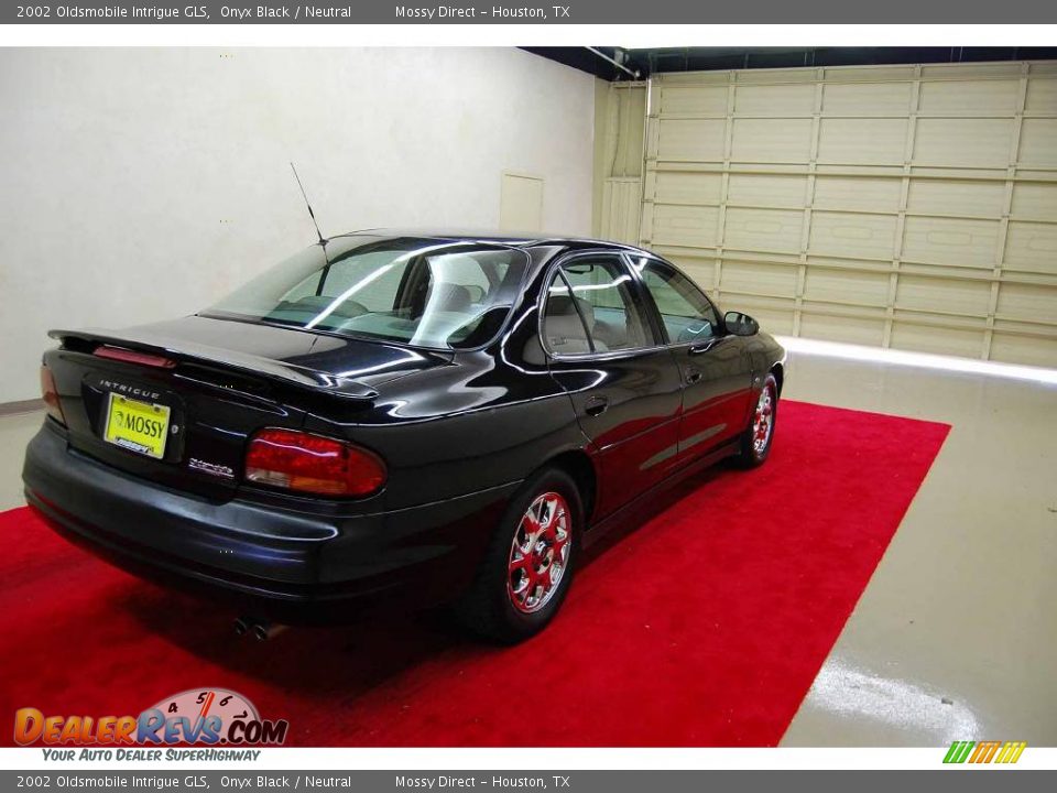 2002 Oldsmobile Intrigue GLS Onyx Black / Neutral Photo #6