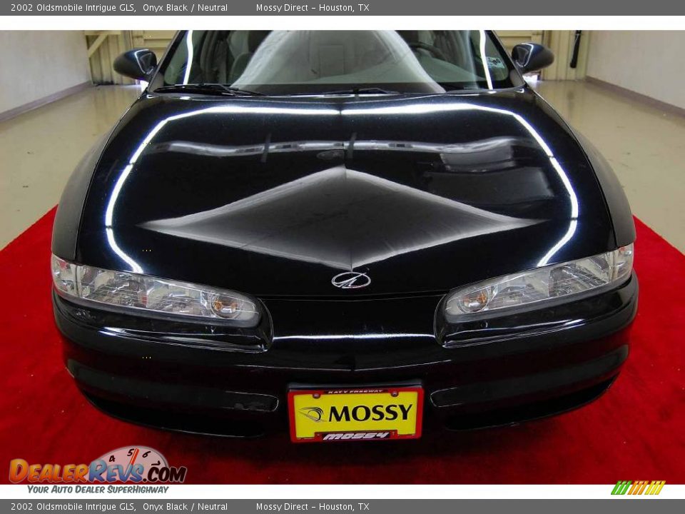 2002 Oldsmobile Intrigue GLS Onyx Black / Neutral Photo #12