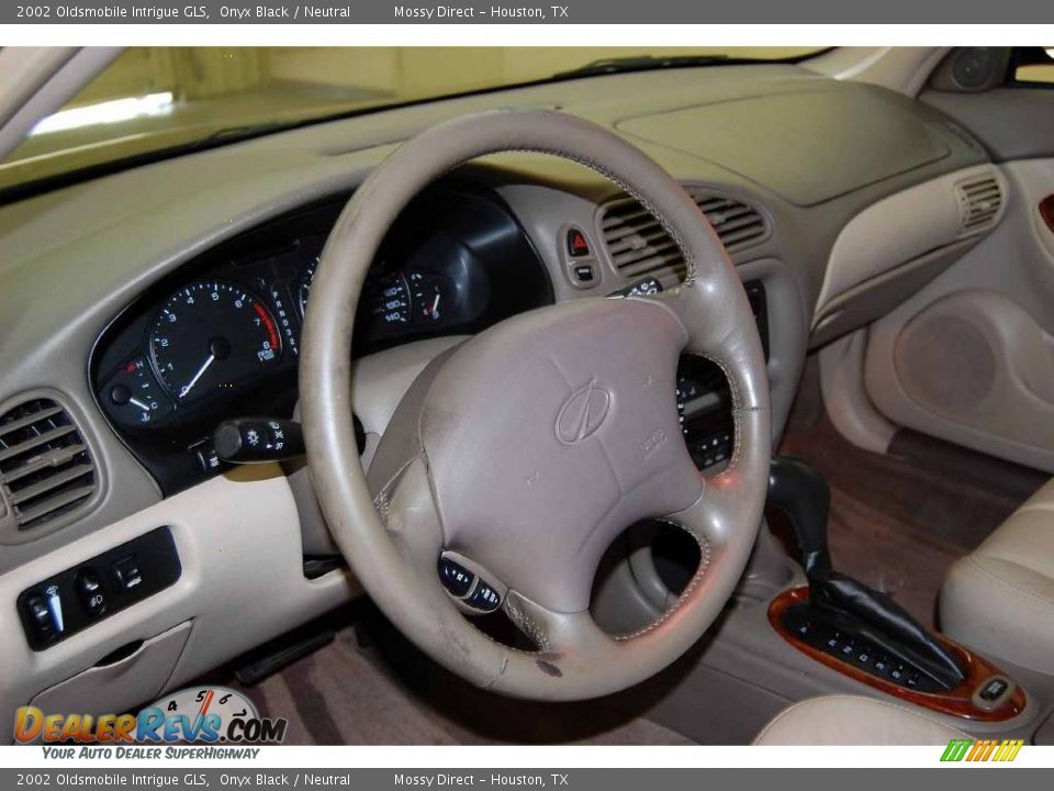 2002 Oldsmobile Intrigue GLS Onyx Black / Neutral Photo #16