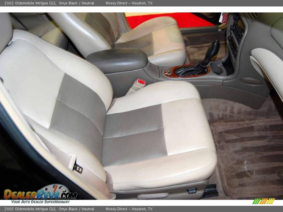 2002 Oldsmobile Intrigue GLS Onyx Black / Neutral Photo #23