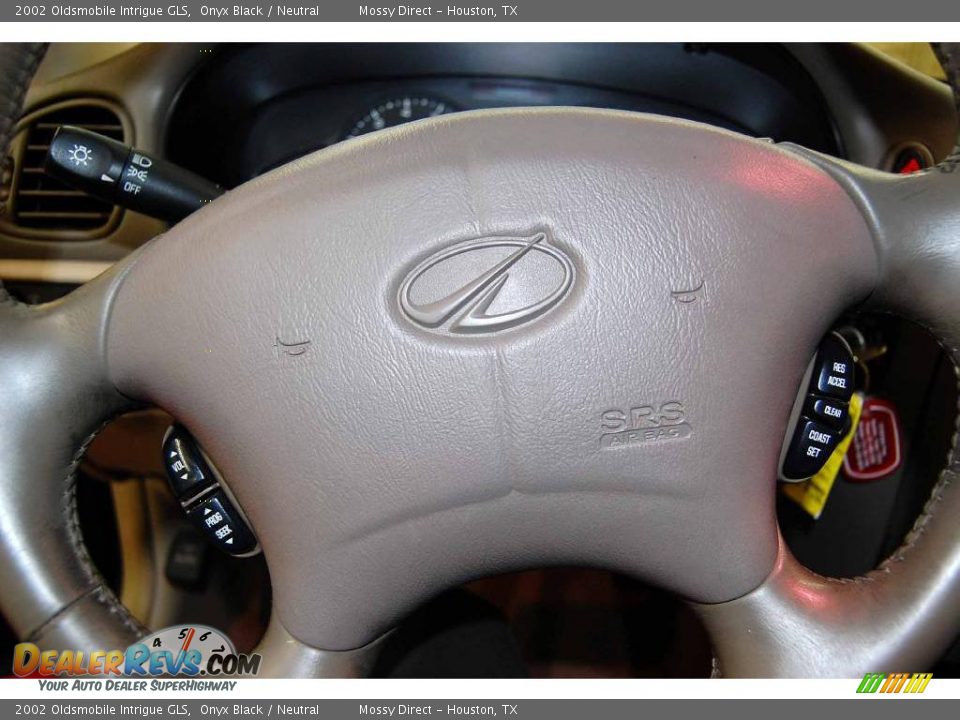 2002 Oldsmobile Intrigue GLS Onyx Black / Neutral Photo #27