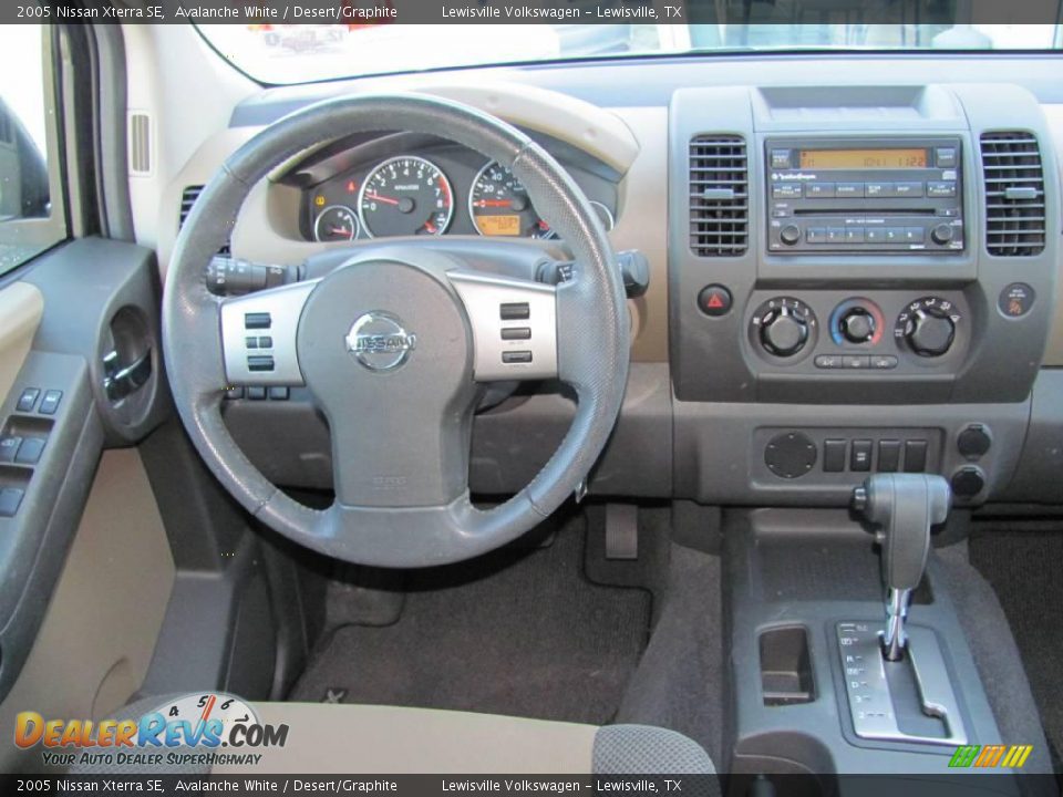 2005 Nissan Xterra SE Avalanche White / Desert/Graphite Photo #15