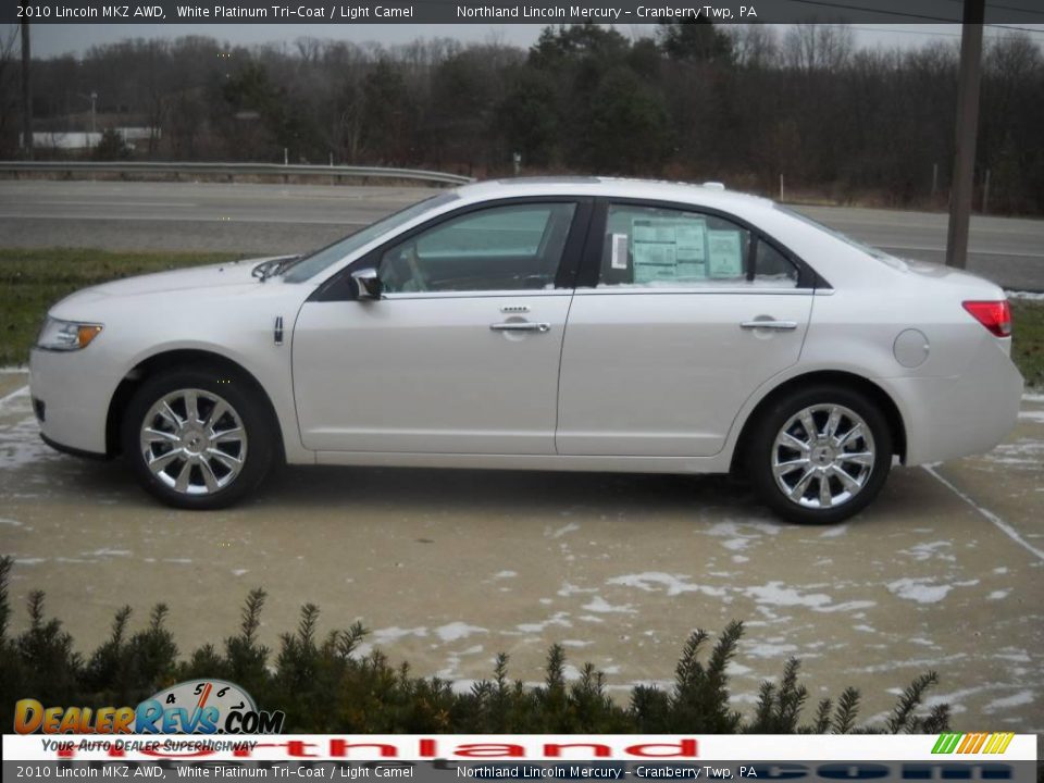 2010 Lincoln MKZ AWD White Platinum Tri-Coat / Light Camel Photo #5