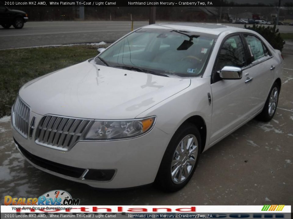 2010 Lincoln MKZ AWD White Platinum Tri-Coat / Light Camel Photo #12