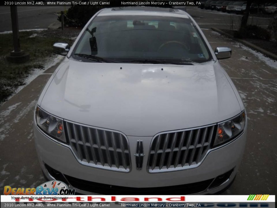 2010 Lincoln MKZ AWD White Platinum Tri-Coat / Light Camel Photo #13