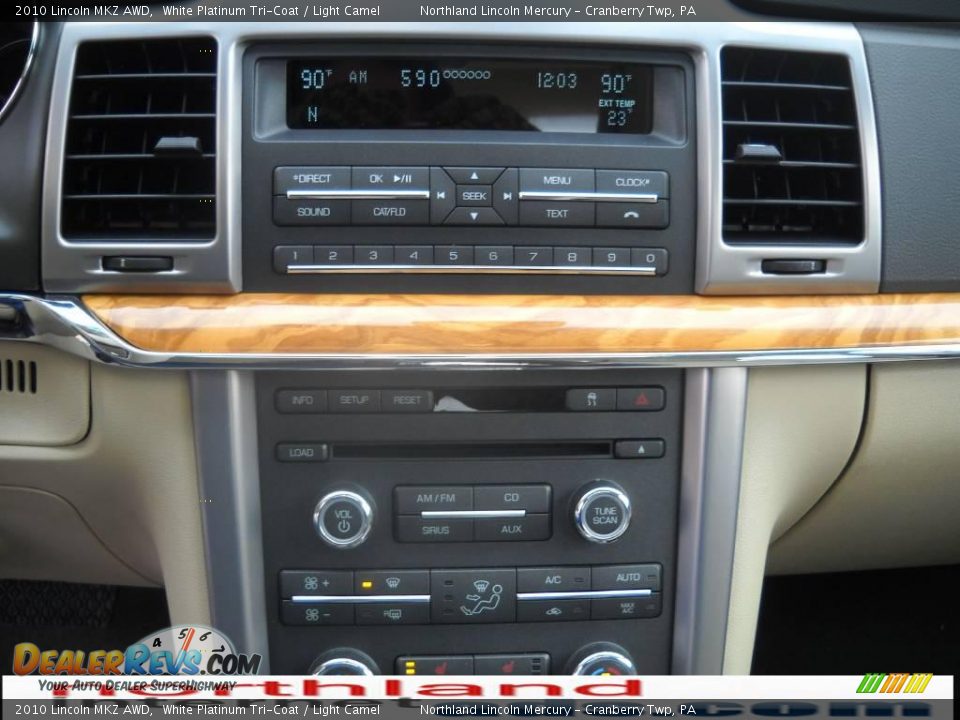 2010 Lincoln MKZ AWD White Platinum Tri-Coat / Light Camel Photo #17