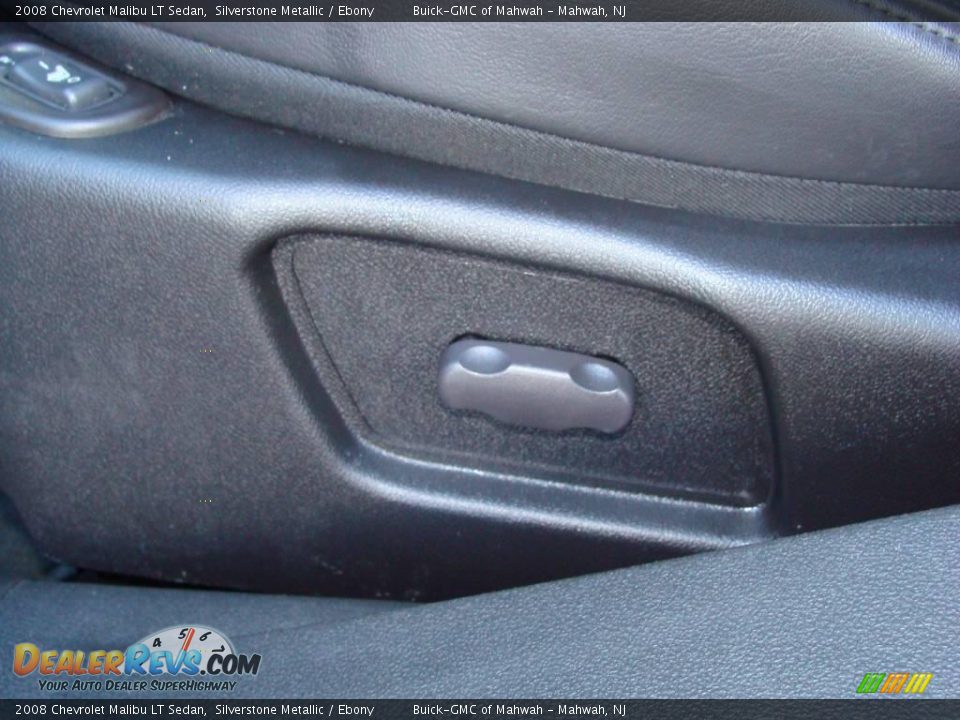 2008 Chevrolet Malibu LT Sedan Silverstone Metallic / Ebony Photo #15