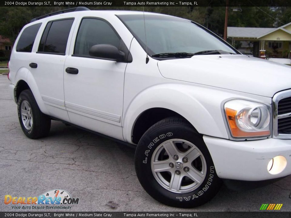 2004 Dodge Durango SLT Bright White / Medium Slate Gray Photo #3