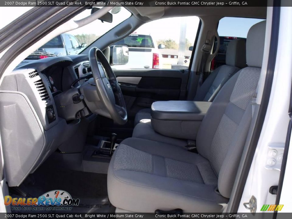 2007 Dodge Ram 2500 SLT Quad Cab 4x4 Bright White / Medium Slate Gray Photo #12