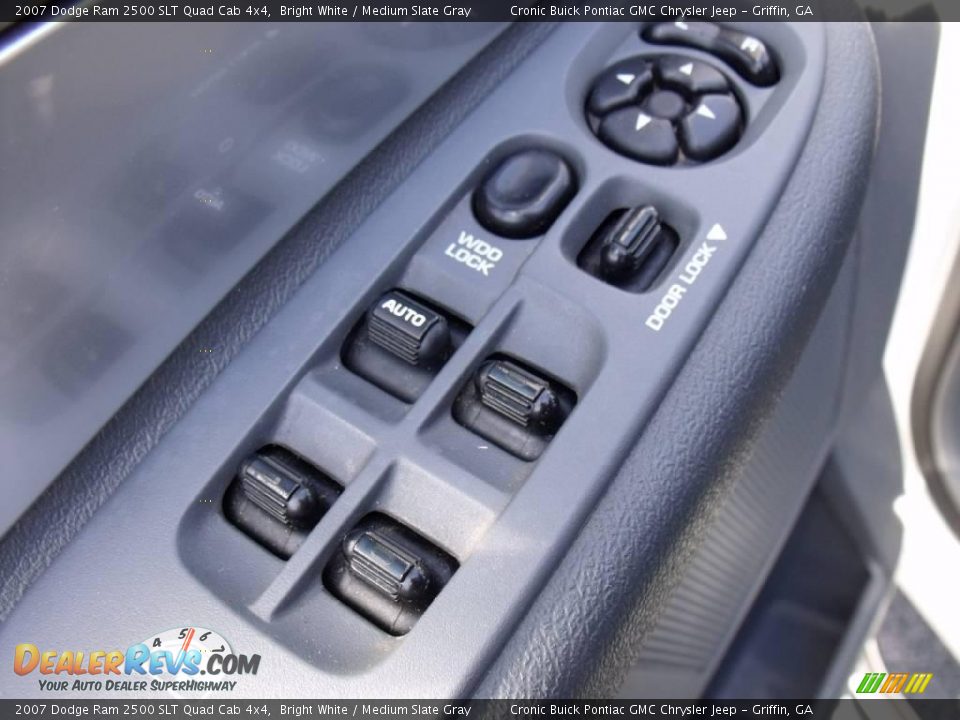 2007 Dodge Ram 2500 SLT Quad Cab 4x4 Bright White / Medium Slate Gray Photo #14