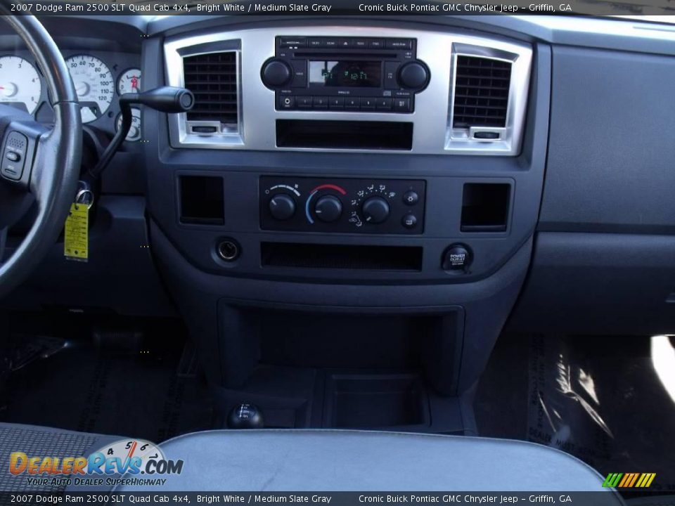 2007 Dodge Ram 2500 SLT Quad Cab 4x4 Bright White / Medium Slate Gray Photo #19