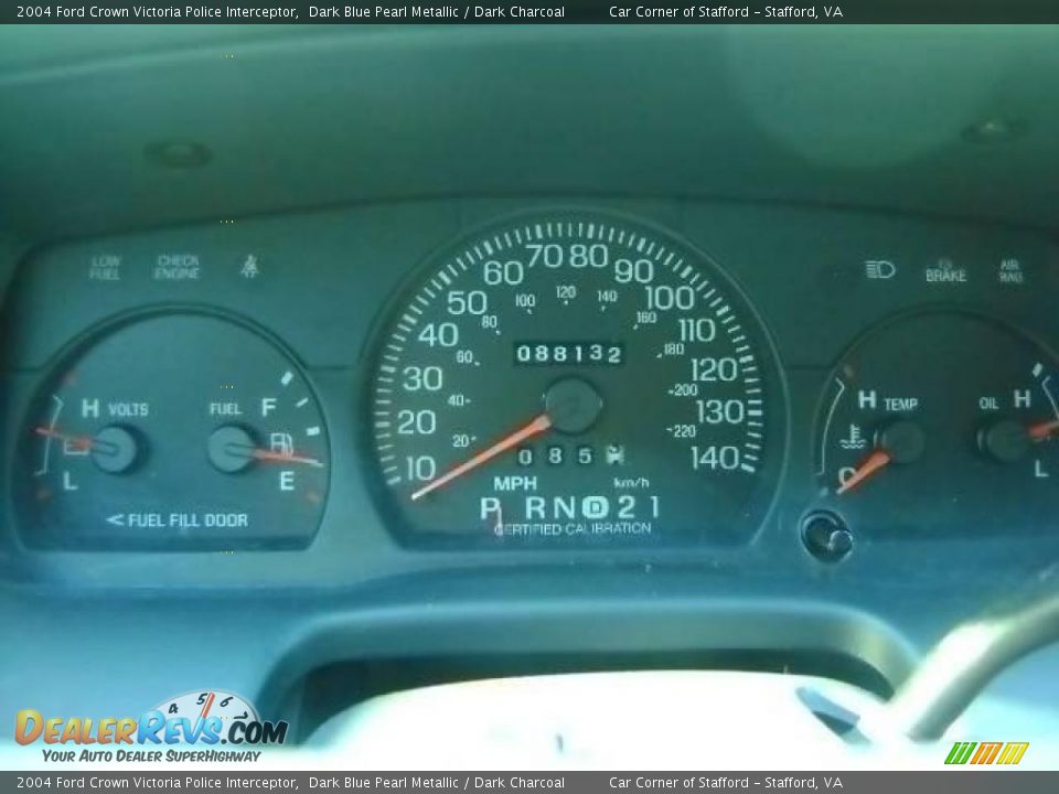 2004 Ford Crown Victoria Police Interceptor Dark Blue Pearl Metallic / Dark Charcoal Photo #9