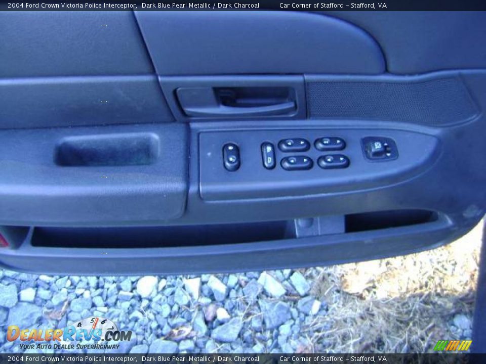 2004 Ford Crown Victoria Police Interceptor Dark Blue Pearl Metallic / Dark Charcoal Photo #13