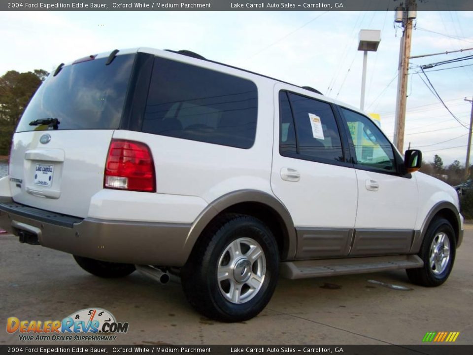 2004 Ford Expedition Eddie Bauer Oxford White / Medium Parchment Photo #7