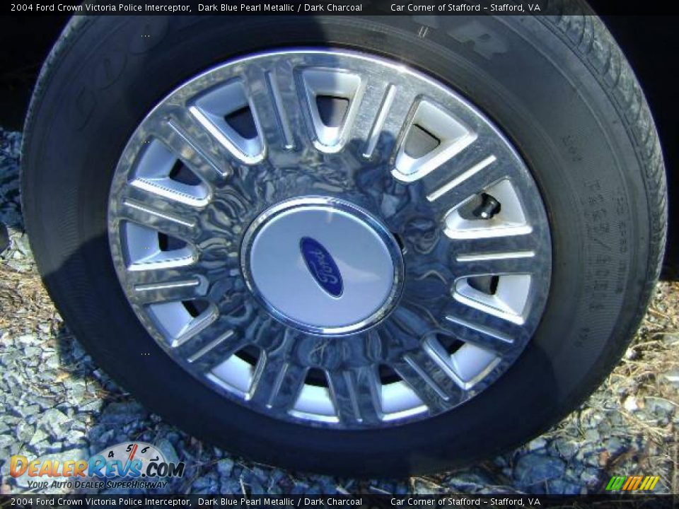 2004 Ford Crown Victoria Police Interceptor Dark Blue Pearl Metallic / Dark Charcoal Photo #25