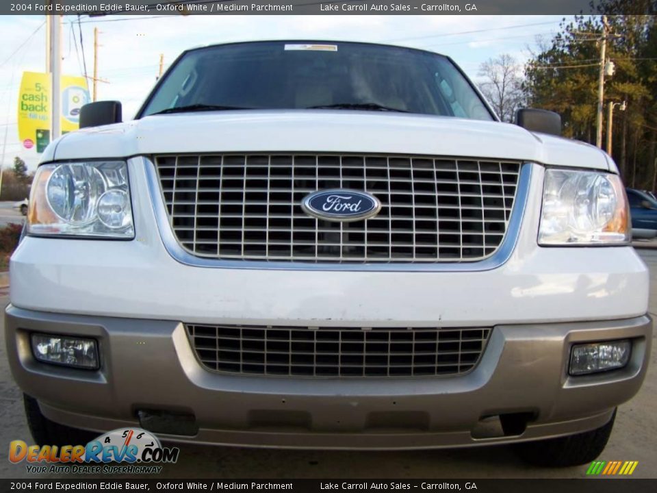 2004 Ford Expedition Eddie Bauer Oxford White / Medium Parchment Photo #9