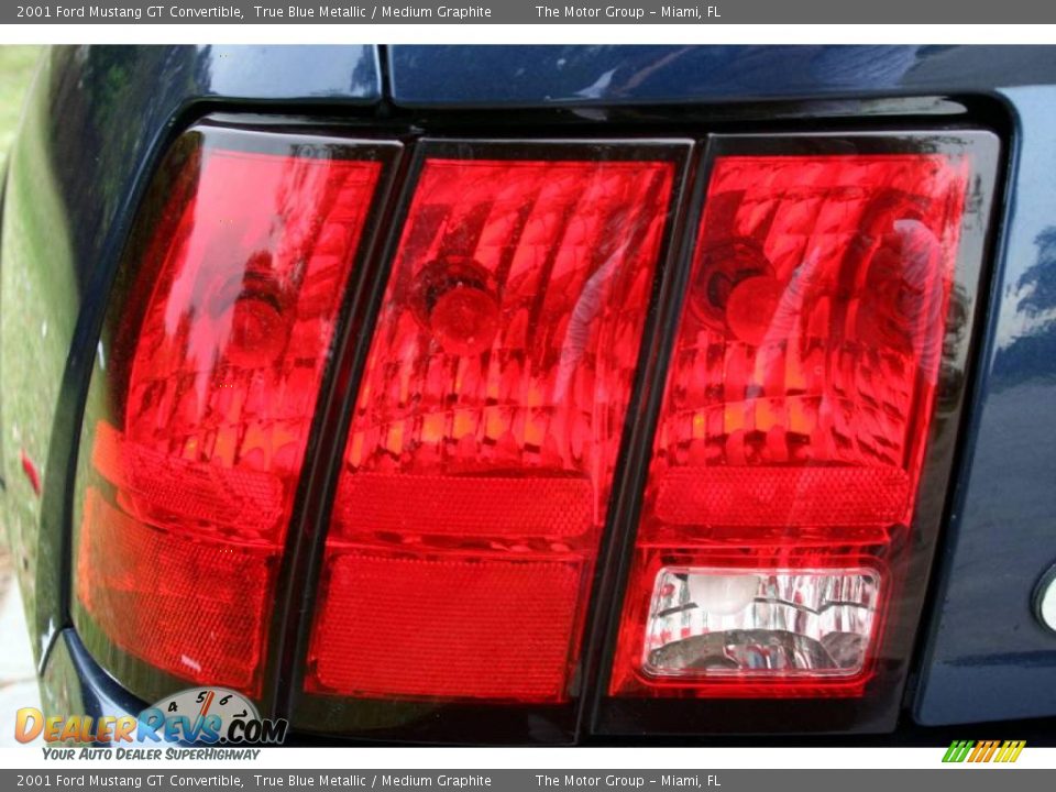 2001 Ford Mustang GT Convertible True Blue Metallic / Medium Graphite Photo #23