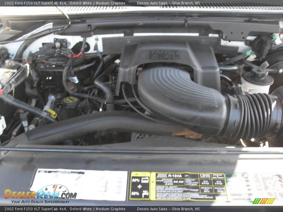 2002 Ford F150 XLT SuperCab 4x4 Oxford White / Medium Graphite Photo #17