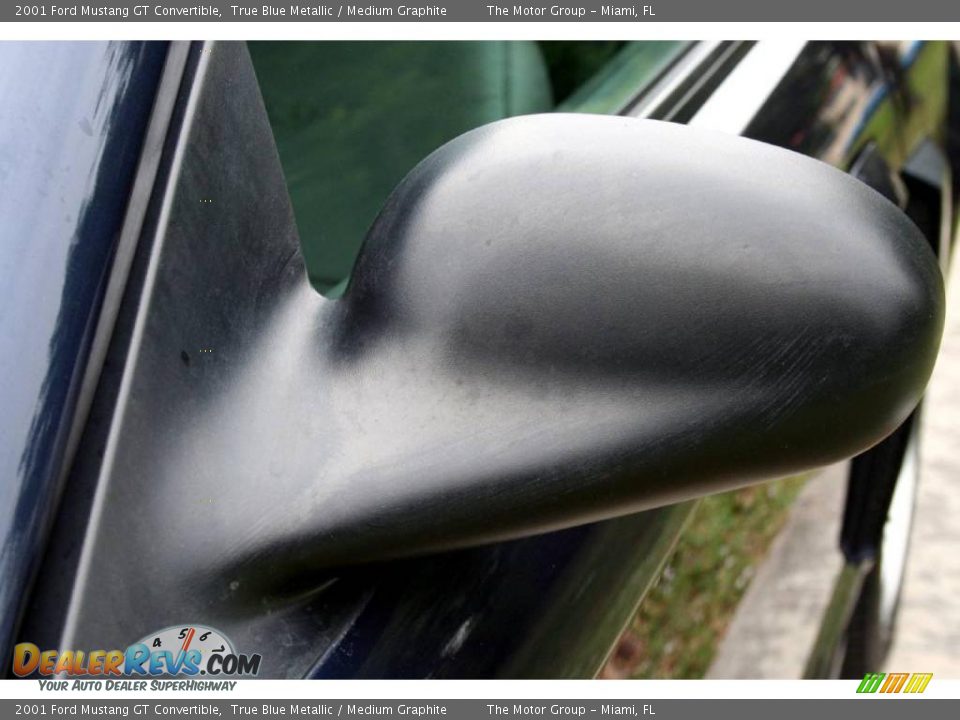 2001 Ford Mustang GT Convertible True Blue Metallic / Medium Graphite Photo #32