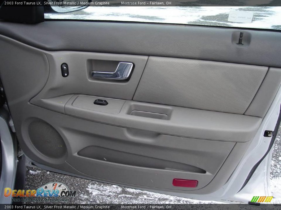 2003 Ford Taurus LX Silver Frost Metallic / Medium Graphite Photo #18