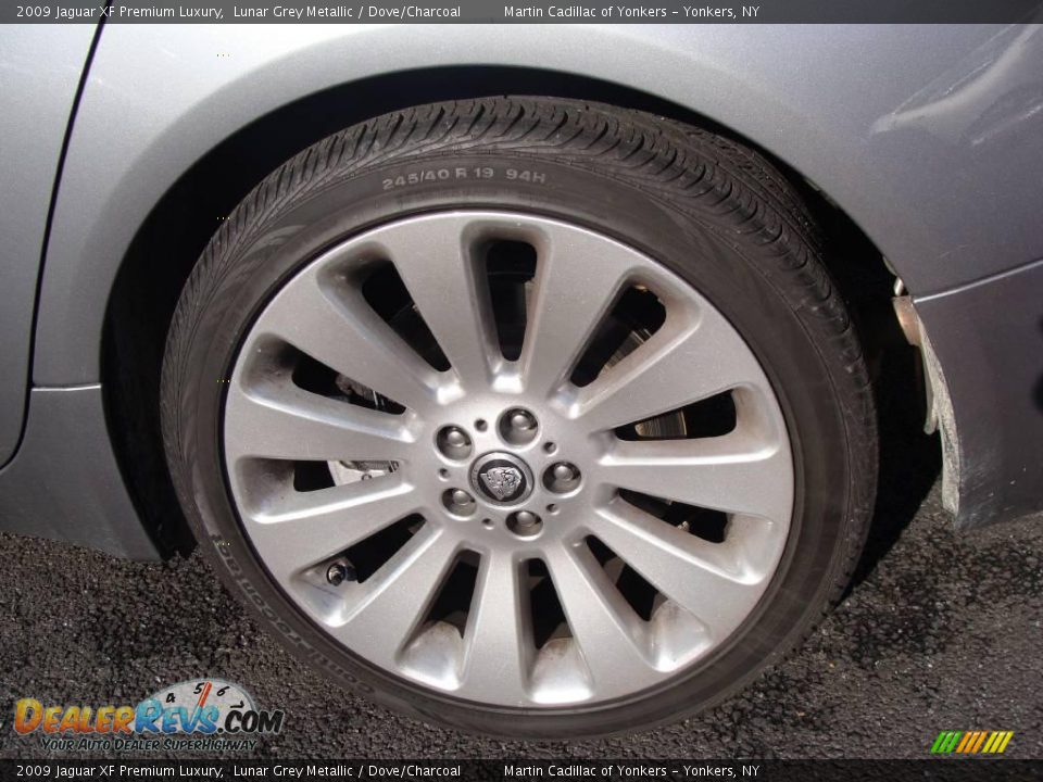 2009 Jaguar XF Premium Luxury Lunar Grey Metallic / Dove/Charcoal Photo #9