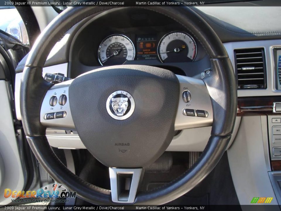 2009 Jaguar XF Premium Luxury Lunar Grey Metallic / Dove/Charcoal Photo #21