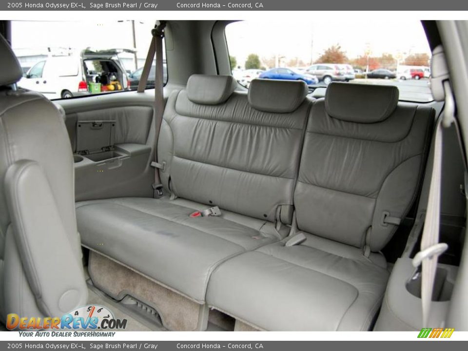 2005 Honda Odyssey EX-L Sage Brush Pearl / Gray Photo #12