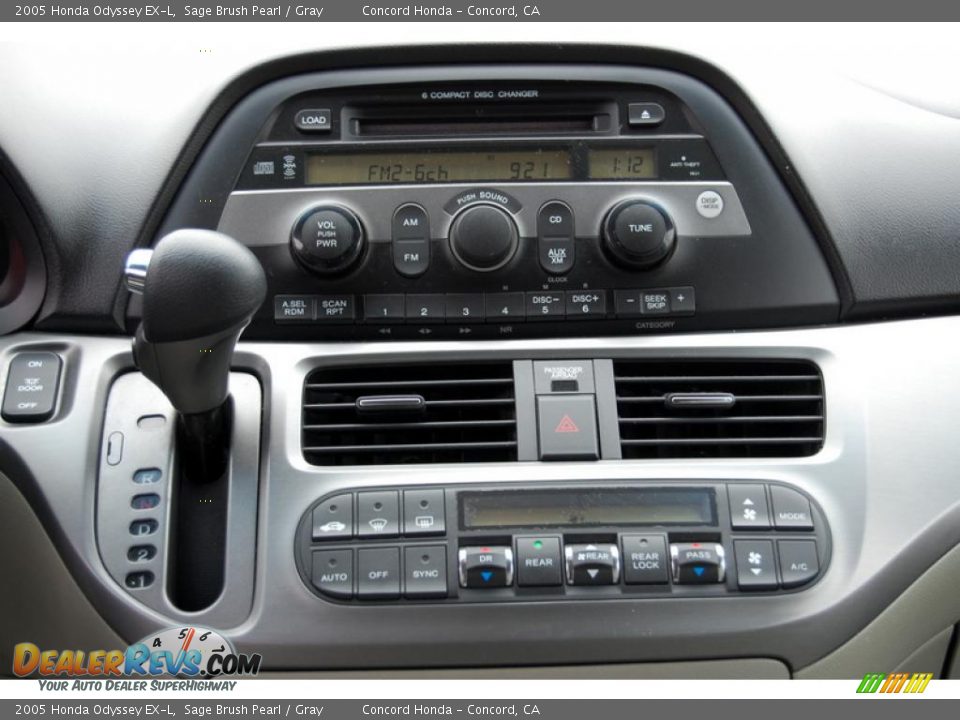 2005 Honda Odyssey EX-L Sage Brush Pearl / Gray Photo #14