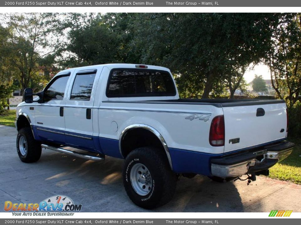 2000 Ford F250 Super Duty XLT Crew Cab 4x4 Oxford White / Dark Denim Blue Photo #6