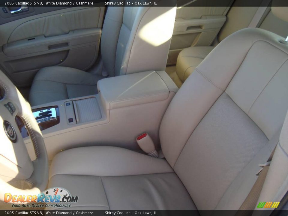 2005 Cadillac STS V8 White Diamond / Cashmere Photo #12