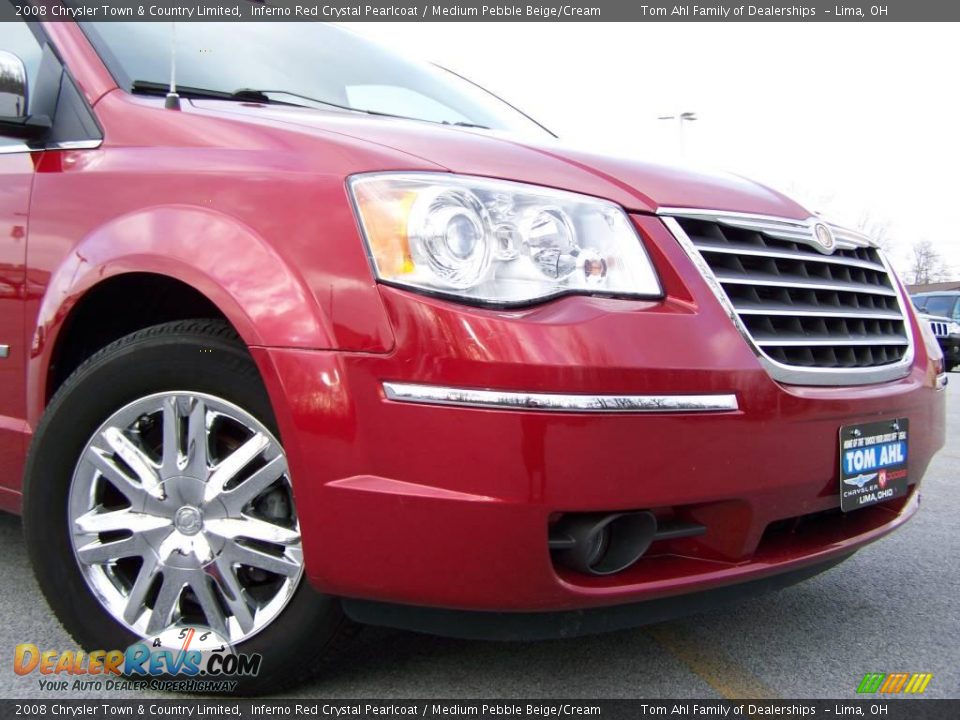 2008 Chrysler Town & Country Limited Inferno Red Crystal Pearlcoat / Medium Pebble Beige/Cream Photo #2