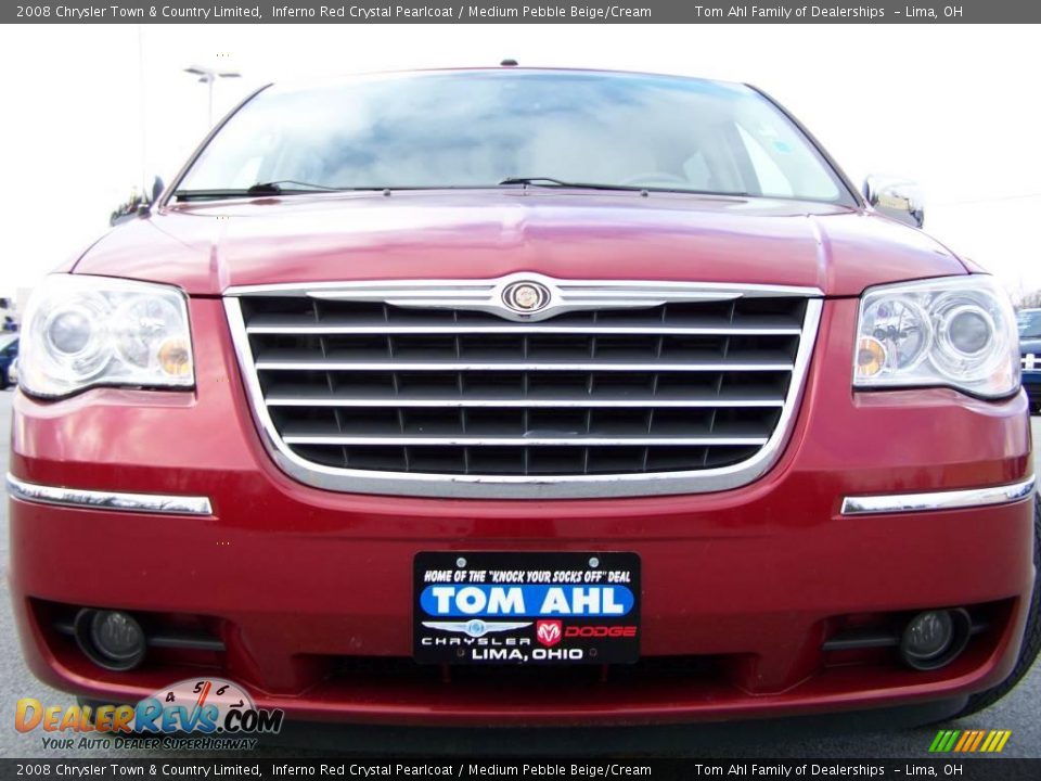 2008 Chrysler Town & Country Limited Inferno Red Crystal Pearlcoat / Medium Pebble Beige/Cream Photo #3