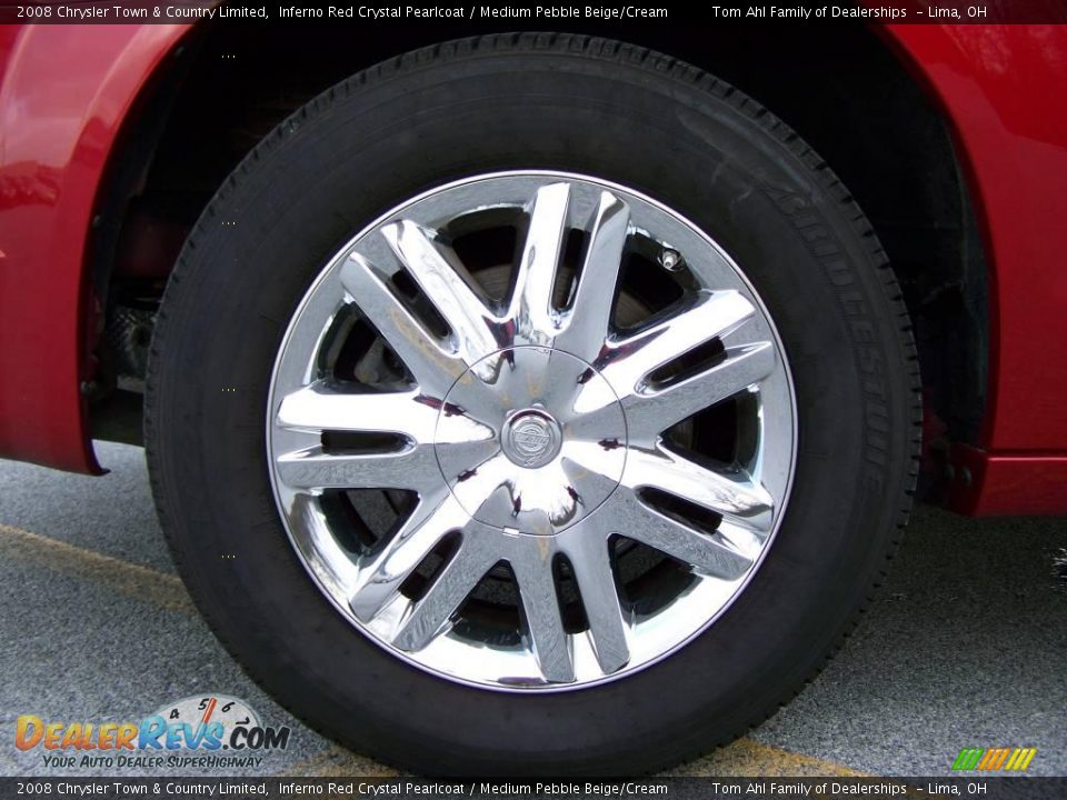 2008 Chrysler Town & Country Limited Inferno Red Crystal Pearlcoat / Medium Pebble Beige/Cream Photo #8