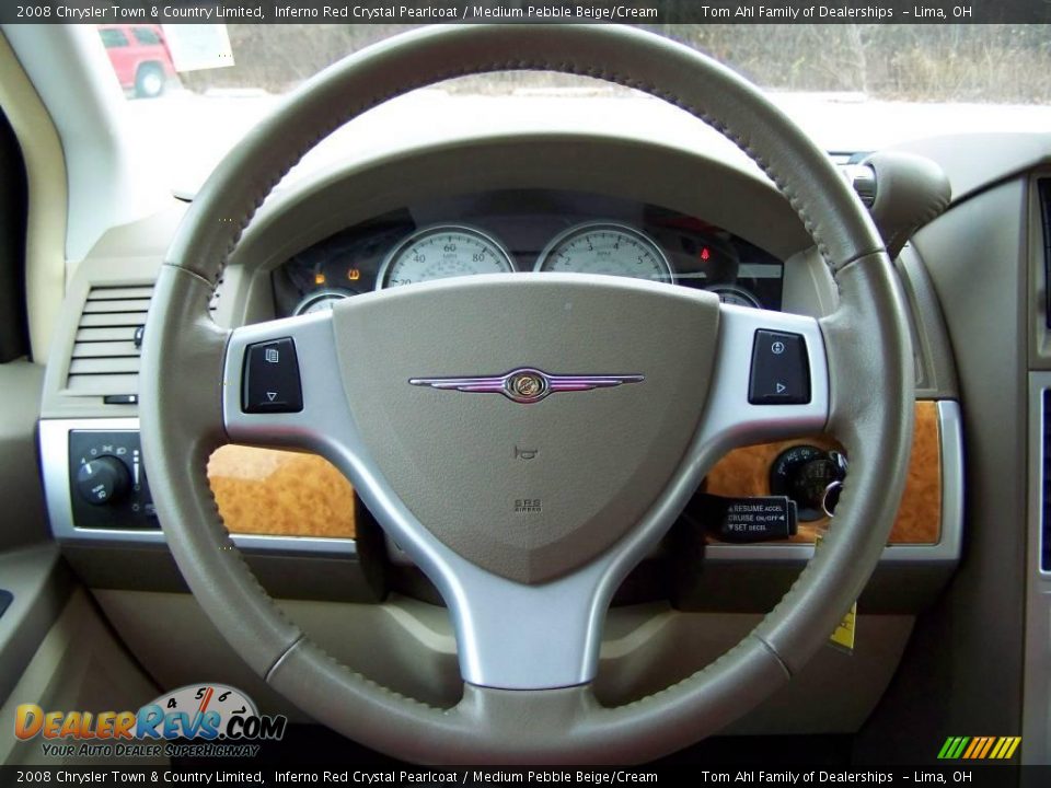 2008 Chrysler Town & Country Limited Inferno Red Crystal Pearlcoat / Medium Pebble Beige/Cream Photo #21