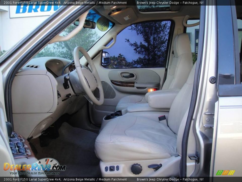 2001 Ford F150 Lariat SuperCrew 4x4 Arizona Beige Metallic / Medium Parchment Photo #12