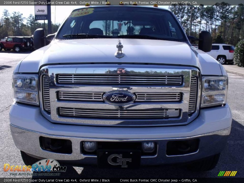 2006 Ford F250 Super Duty Lariat Crew Cab 4x4 Oxford White / Black Photo #3