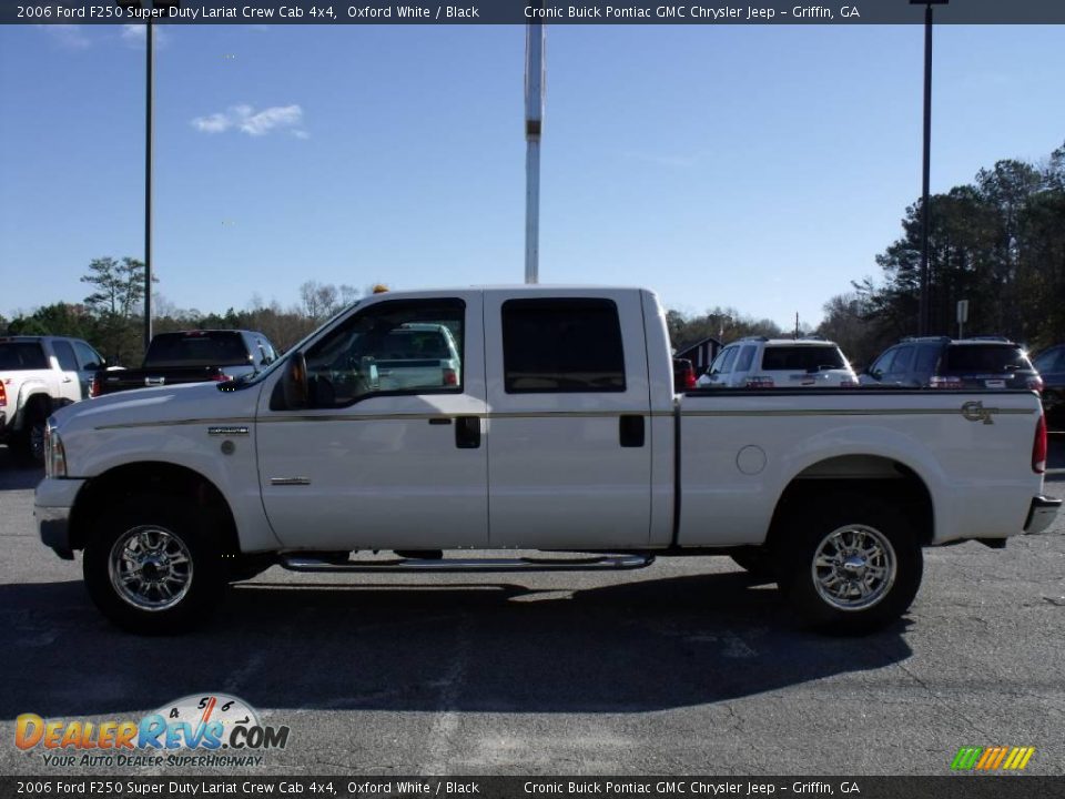 2006 Ford F250 Super Duty Lariat Crew Cab 4x4 Oxford White / Black Photo #5