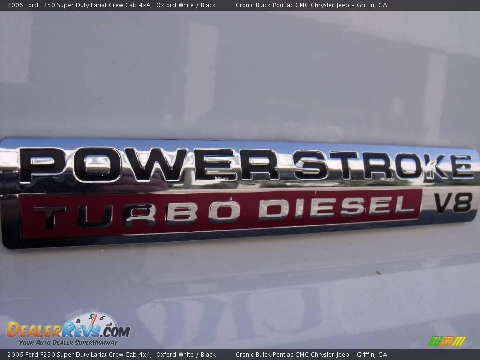 2006 Ford F250 Super Duty Lariat Crew Cab 4x4 Oxford White / Black Photo #12