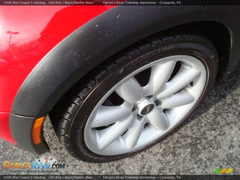2006 Mini Cooper S Hardtop Chili Red / Black/Panther Black Photo #7