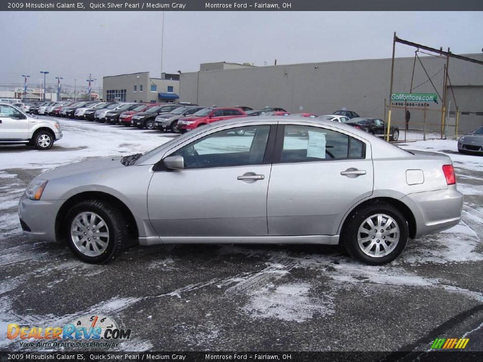 2009 Mitsubishi Galant ES Quick Silver Pearl / Medium Gray Photo #2