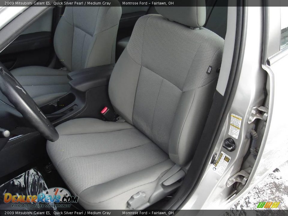 2009 Mitsubishi Galant ES Quick Silver Pearl / Medium Gray Photo #12