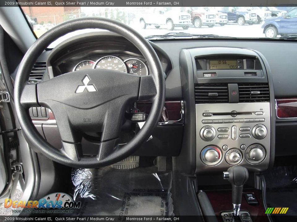 2009 Mitsubishi Galant ES Quick Silver Pearl / Medium Gray Photo #16