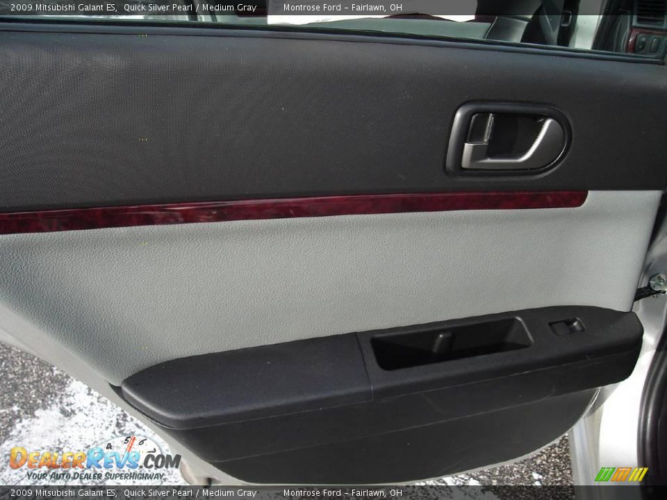2009 Mitsubishi Galant ES Quick Silver Pearl / Medium Gray Photo #20