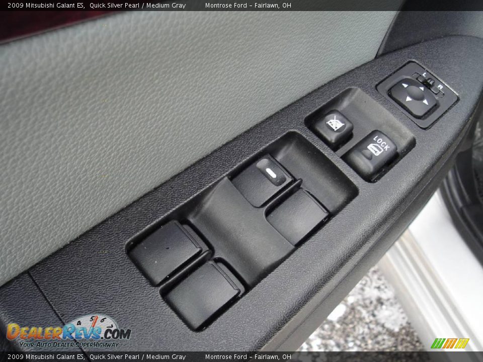 2009 Mitsubishi Galant ES Quick Silver Pearl / Medium Gray Photo #22