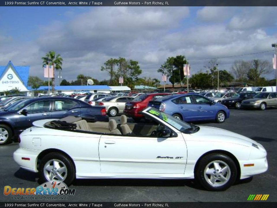 1999 Pontiac Sunfire GT Convertible Arctic White / Taupe Photo #8