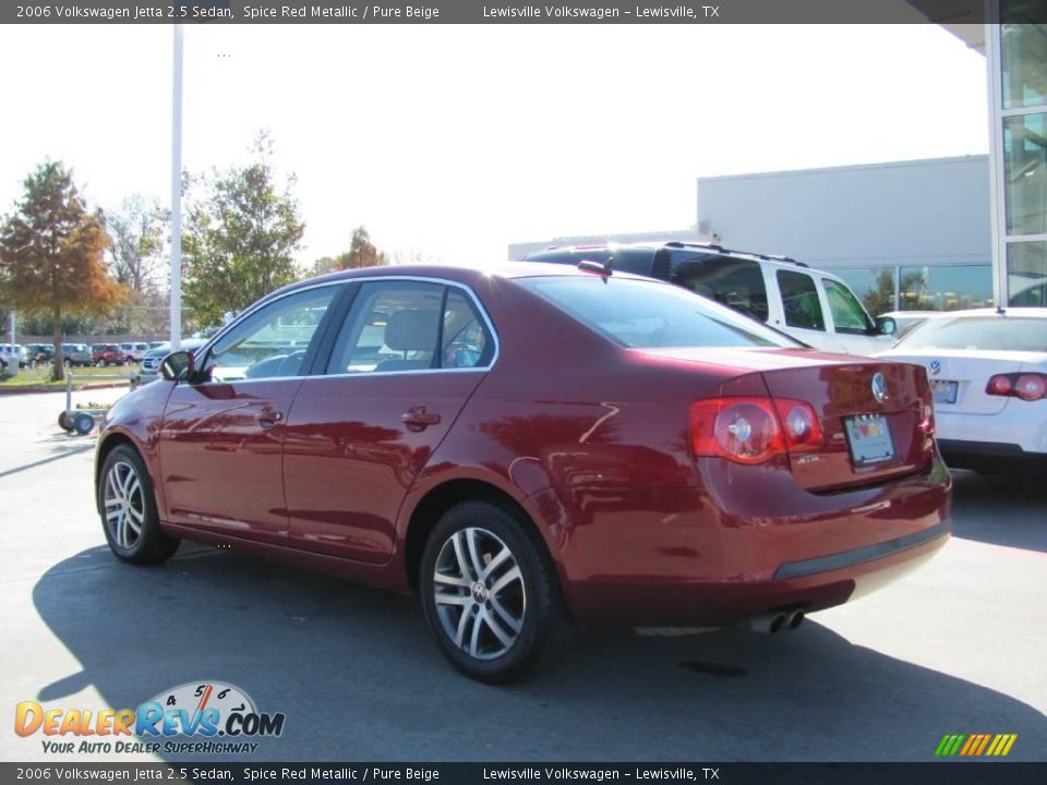2006 Volkswagen Jetta 2.5 Sedan Spice Red Metallic / Pure Beige Photo #3