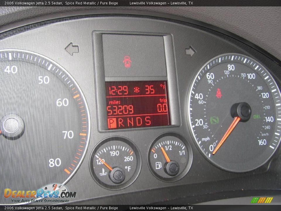 2006 Volkswagen Jetta 2.5 Sedan Spice Red Metallic / Pure Beige Photo #21