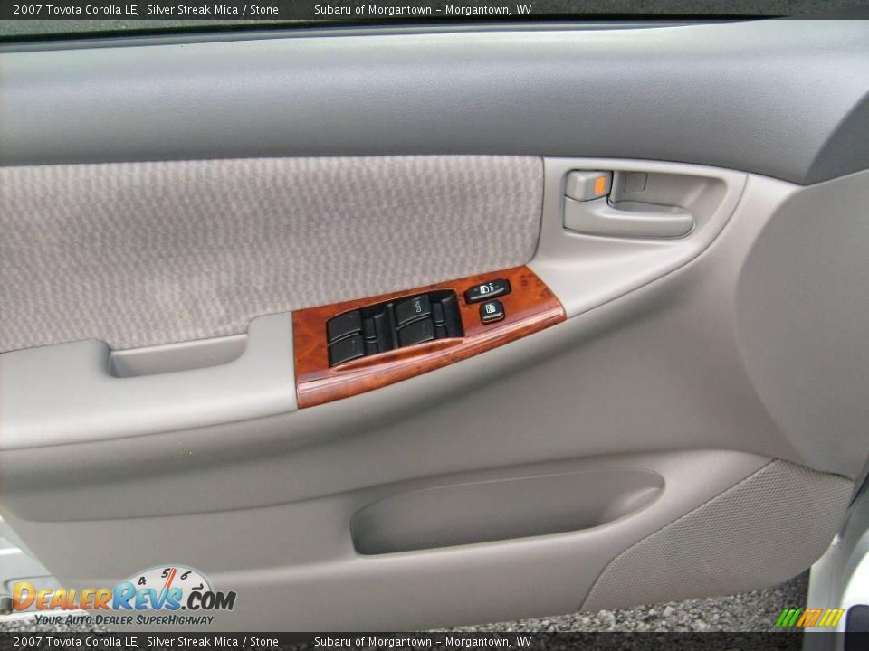 2007 Toyota Corolla LE Silver Streak Mica / Stone Photo #11