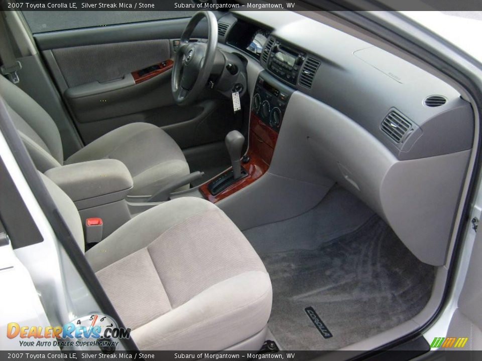2007 Toyota Corolla LE Silver Streak Mica / Stone Photo #16