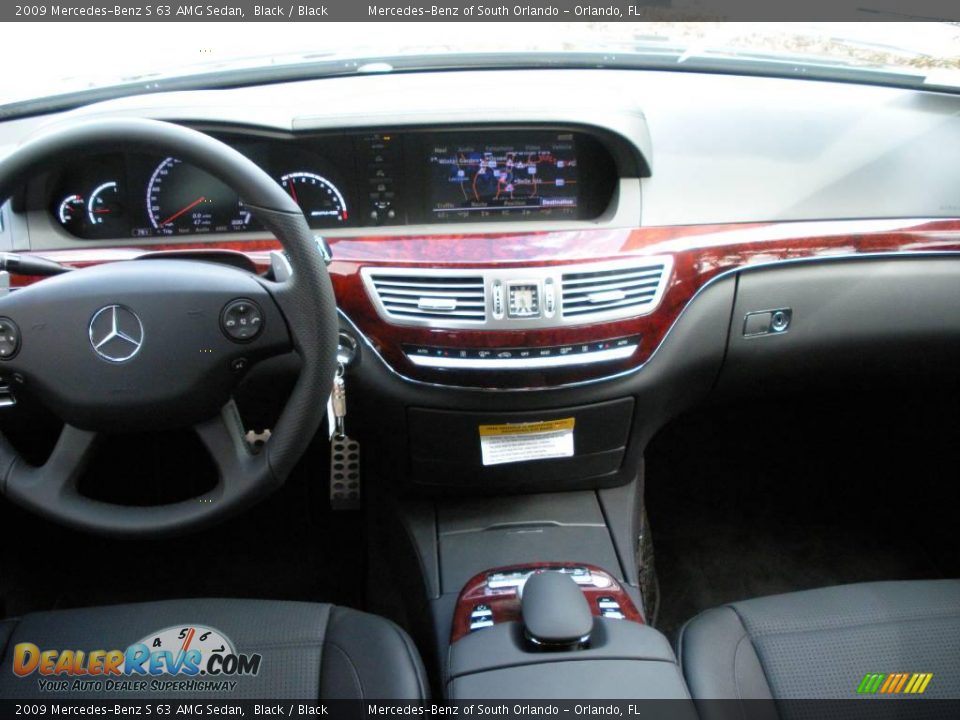 2009 Mercedes-Benz S 63 AMG Sedan Black / Black Photo #18